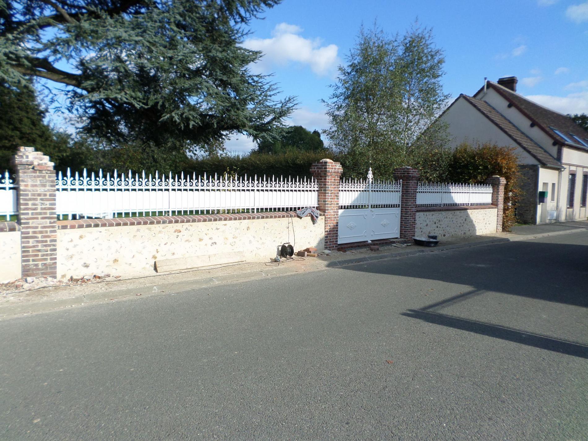 ENSEMBLE PORTAIL - PORTILLON - CLÔTURE